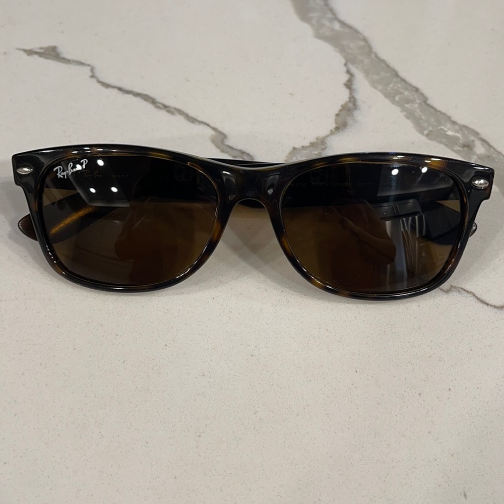 Ray-Ban Wayfarer Sunglasses Polarized